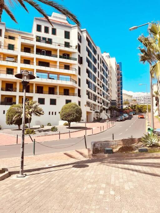 Seaview Apartment Walking To The Beach Funchal Dış mekan fotoğraf
