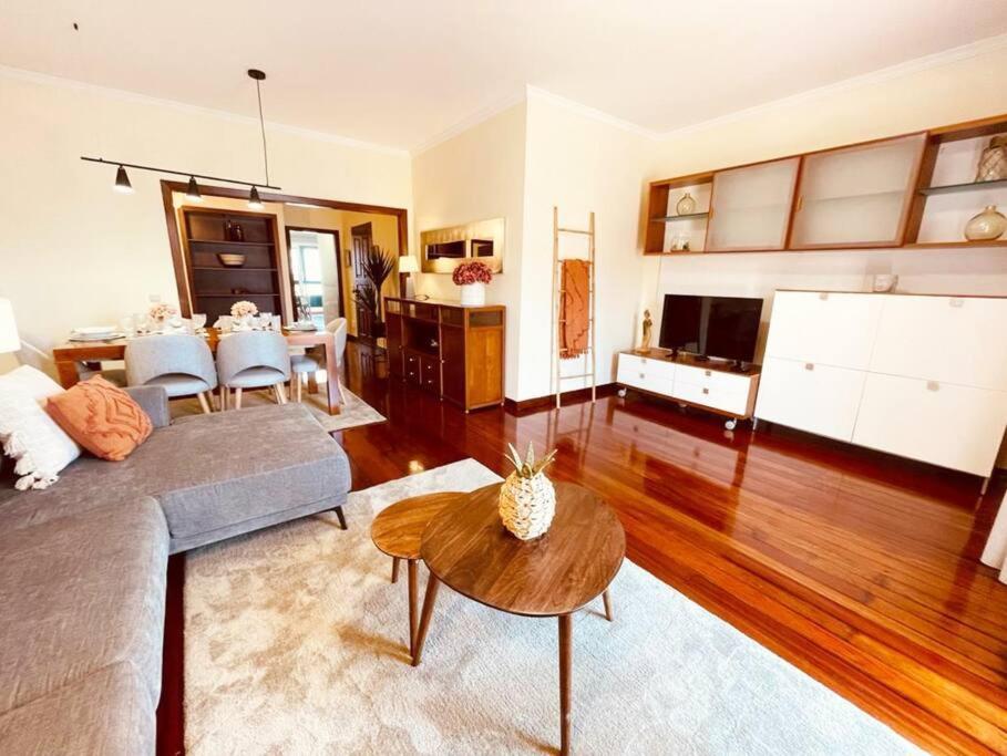 Seaview Apartment Walking To The Beach Funchal Dış mekan fotoğraf